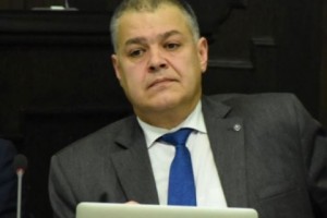 Դավիթ Հարությունյան. «Այդ հանրահավաքը որոշ դեպքերում անցնում է 
խաղաղ լինելու 
սահմանագիծը»
