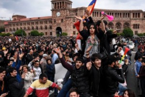 Ուղիղ միացում հանրահավաքից