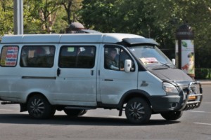 Երթուղայիններ, տուրիստական մեքենաներ և պատվերով ավտոբուսներ. ինչով են 
տեղաշարժվում ոստիկանության զորքերը