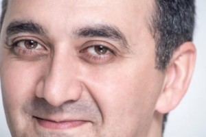 Мкртич Арзуманян отказался от звания заслуженного артиста