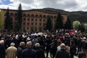 Vanadzor: Anti-Government Protest Grows

