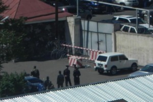 Yerevan: Post Housing Armenian Peacekeepers Blocked from Inside