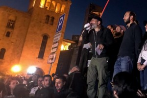 Пашинян выразил надежду, что верхушка РПА безоговорочно признает победу народной 
революции