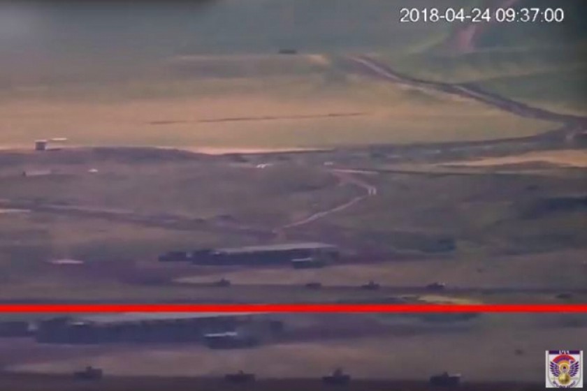 МО НКР: перемещения азербайджанских вооруженных сил на передовой (видео)