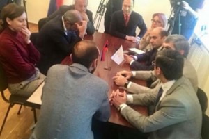 Никол Пашинян проводит встречи в парламенте