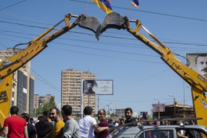 Yerevan: Protesters Block Section of Ashtarak Highway