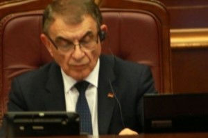 Armenia: Parliament President Calls on Citizens to "Stop Hounding" MPs
