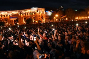 “Будем готовиться к выборам премьер-министра” : Никол Пашинян призвал завтра прекратить 
акции неповиновения
