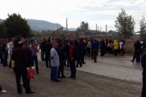 Արարատի ցեմենտի կոմբինատի տնօրենը աշխատակիցներից 10 օր ժամանակ է խնդրել 
աշխատանքային պայմանները բարելավելու համար