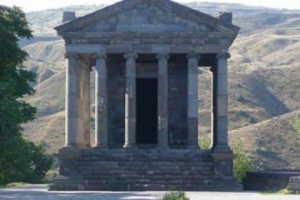 ՅՈՒՆԵՍԿՕ-ի մրցանակը` Գառնիին