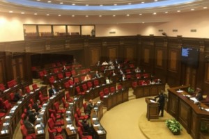 Изменение ситуации в стране может повлиять на ход расследования уголовных дел: в НС 
обсуждается отчет прокуратуры