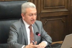 Ֆինանսների նախարար․ «Մենք չենք կարող գնալ այն ճանապարհով, որ պարտք 
վերցնենք և ընթացիկ ծախսեր ֆինանսավորենք»