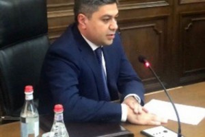 Директор СНБ: “Телефонные разговоры будут прослушиваться исключительно на основании 
решения суда”
