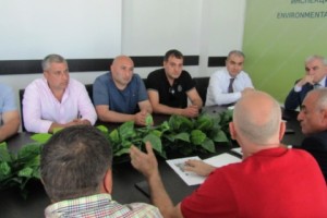 Բնապահպանության և ընդերքի տեսչական մարմնի ղեկավարը հանդիպել է Բյուրեղավանի 
բնակիչներին

