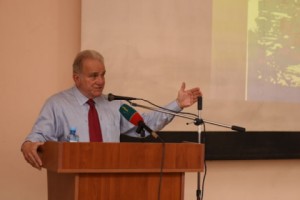 2018 Aurora Dialogues: Stephen Kurkjian on the International Response to the 1988 Spitak Earthquake