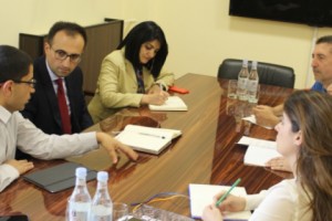 Քննարկվում է մարզերում բժիշկների թափուր հաստիքները լրացնելու նոր նախագիծ