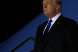Трамп раскритиковал Германию за "низкие расходы" на оборону
