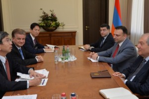 Արմեն Սարգսյանն ԱԶԲ ներկայացուցիչներին առաջարկել է ընդլայնել փոխգործակցության շրջանակը