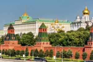 Петицию об отмене повышения пенсионного возраста в России подписали более миллиона человек
