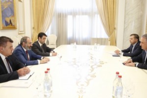 Վարչապետն ընդունել է «Արմենիա» ավիաընկերության նախագահ Թամազ Գաիաշվիլիին