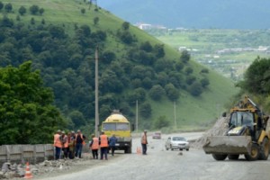 Նախարարը հետևել է Վանաձոր-Ալավերդի միջպետական ավտոճանապարհի հիմնանորոգման ընթացքին