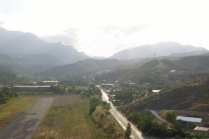 Կապանցիները տապալեցին Ծառուկյանի արտադրամասի վերաբերյալ քննարկումը. 
«Հետքի» կադրերը «անավարտ» կառույցից