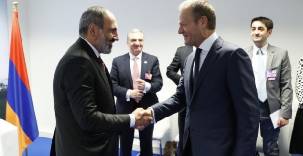 Donald Tusk to Pashinyan: EU Will Back Armenia's Democratic Reforms
