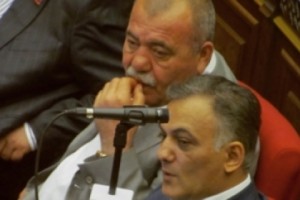 Командующий АО: обнаруженные на даче Манвела Григоряна УАЗы не находились на балансе 
Армии обороны