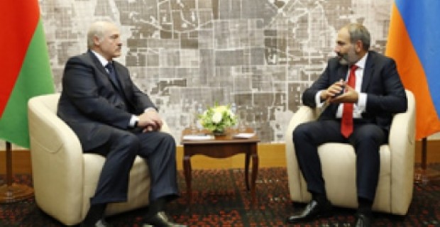 Премьер-министр Пашинян провел телефонный разговор с президентом Беларуси Александром 
Лукашенко
