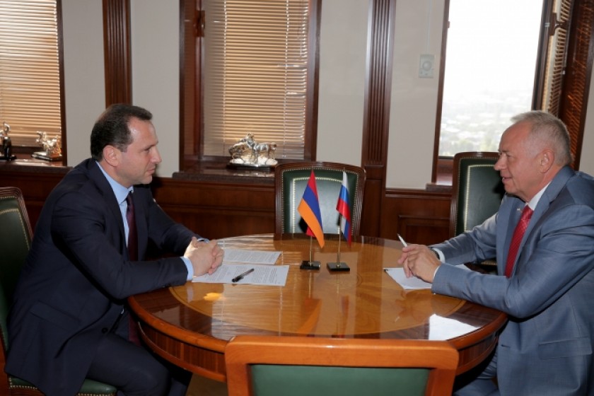Դավիթ Տոնոյանն ընդունել է ՌԴ պաշտպանության նախարարի տեղակալ Ալեքսանդր Ֆոմինին