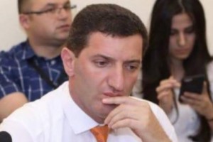 «Ծառուկյան» խմբակցության պատգամավոր Գեւորգ Պետրոսյանը պատրաստ է 
հրաժարվել 
մանդատից