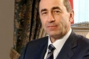 ССС провела обыски в особняке и офисе Роберта Кочаряна