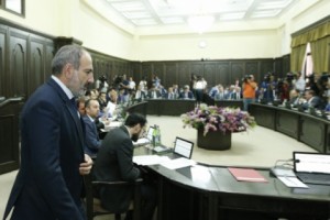 Կառավարության նիստը՝ ուղիղ հեռարձակմամբ