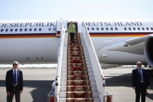 Канцлер Германии Ангела Меркель прибыла в Ереван с официальным визитом