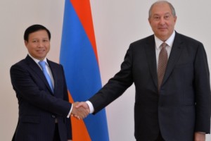 Vietnamese Ambassador Presents Credentials to Armenian President