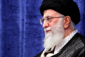 Верховный лидер Ирана призвал армию страны к повышению обороноспособности

