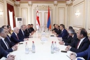 Արա Բաբլոյանն ընդունել է Վրաստանի վարչապետին