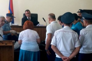 Կուրսանտի սպանության գործով անցնող անձանց ենթադրյալ խոշտանգումների 
ենթարկելու հարցով  դատավորը կդիմի դատախազություն
