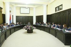Նիկոլ Փաշինյանի գլխավորությամբ տեղի է ունեցել կառավարության պայմանական արտահերթ նիստ
