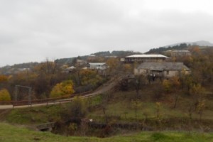 В результате обстрела армянского села Коти ранение получил местный житель