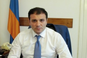 Աշխատանքից ազատվելու դիմում է ներկայացրել Արմավիրի մարզպետը