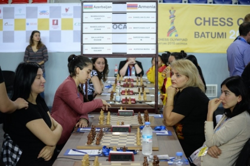 Շախմատի Հայաստանի տղամարդկանց հավաքականը պարտվեց ԱՄՆ-ին, կանայք ոչ-ոքի 
խաղացին ադրբեջանցիների հետ