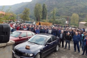 Ալավերդու պղնձաձուլարանի աշխատակիցները բողոքի ակցիա իրականացրին. ինչ էին նրանք պահանջում

