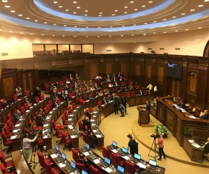 “Или парламент пойдет на предстоящие в декабре внеочередные выборы по новому Избирательному кодексу, или выберет путь саботажа” – Наира Зограбян