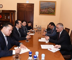 Փոխվարչապետի պաշտոնակատար Մհեր Գրիգորյանն ընդունել է Սինգապուրից ժամանած պատվիրակության անդամներին