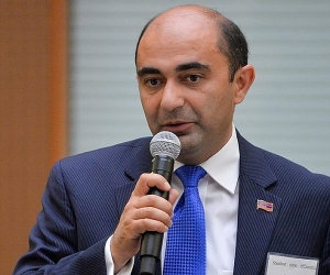 Էդմոն Մարուքյանը «Հետք»-ի հրապարակման հիման վրա դիմել է ԿԲ և ՏՄՊՊՀ նախագահներին