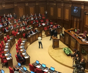 В парламенте обсуждаются поправки к Избирательному кодексу