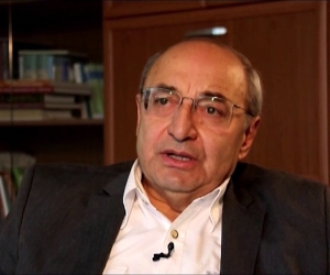 Vazgen Manukyan's Party Snubs December 9 Parliamentary Race