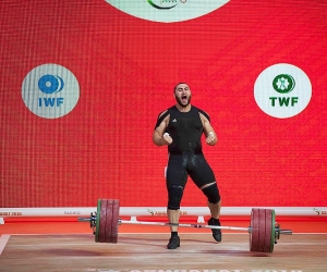 Սիմոն Մարտիրոսյանը դարձավ աշխարհի չեմպիոն՝ սահմանելով աշխարհի երկու ռեկորդ
