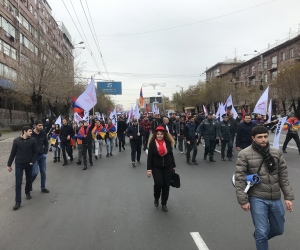 Pashinyan Supporters March in Yerevan